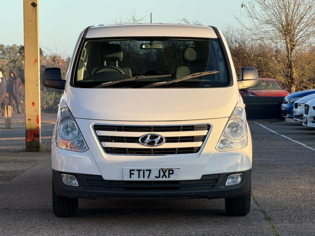 Hyundai iLoad Crdi Se White #2