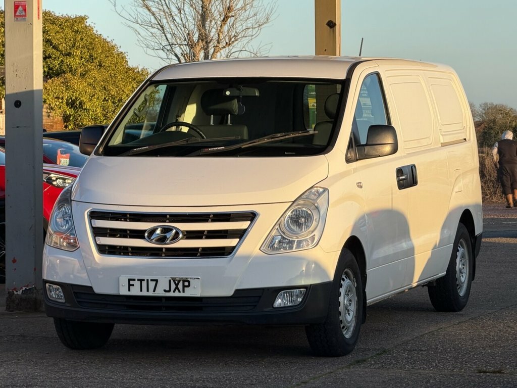 Hyundai iLoad Crdi Se White #3