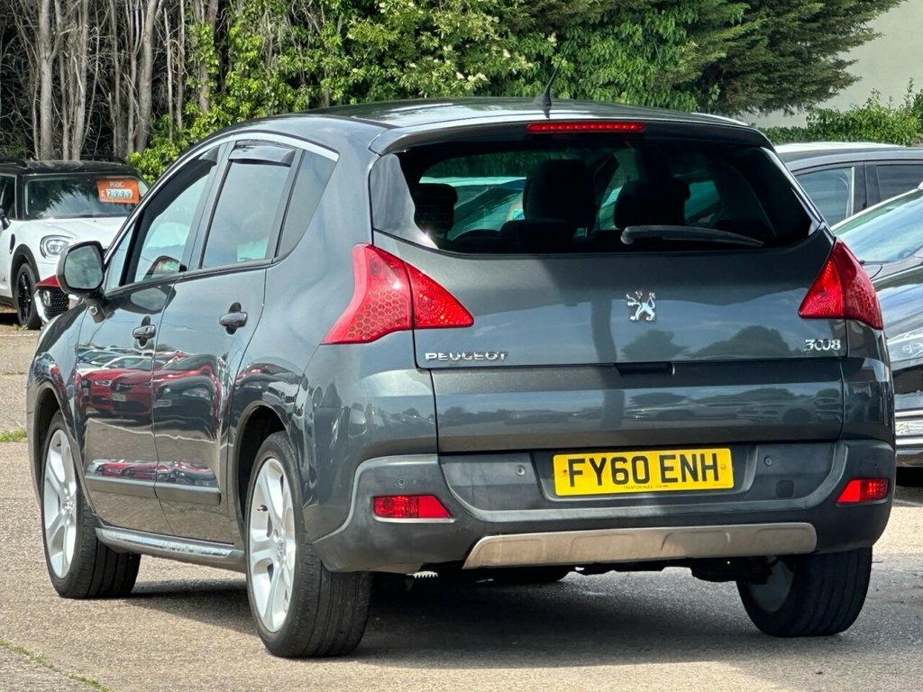 Peugeot 3008 2L Exclusive Grey #4