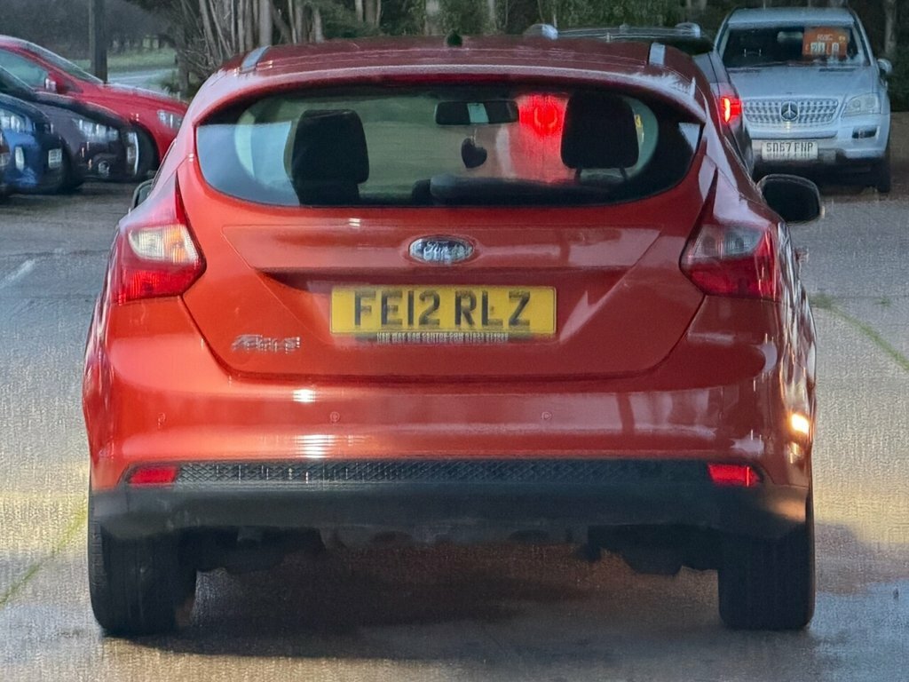Ford Focus Hatchback FE12RLZ Orange #5