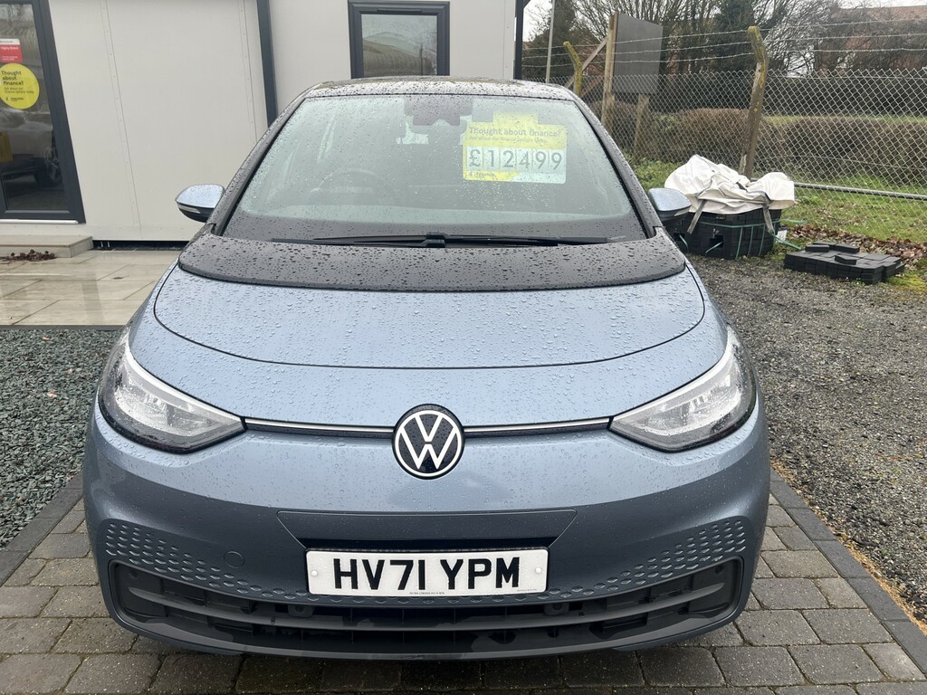 Volkswagen ID.3 Hatchback HV71YPM Blue #2