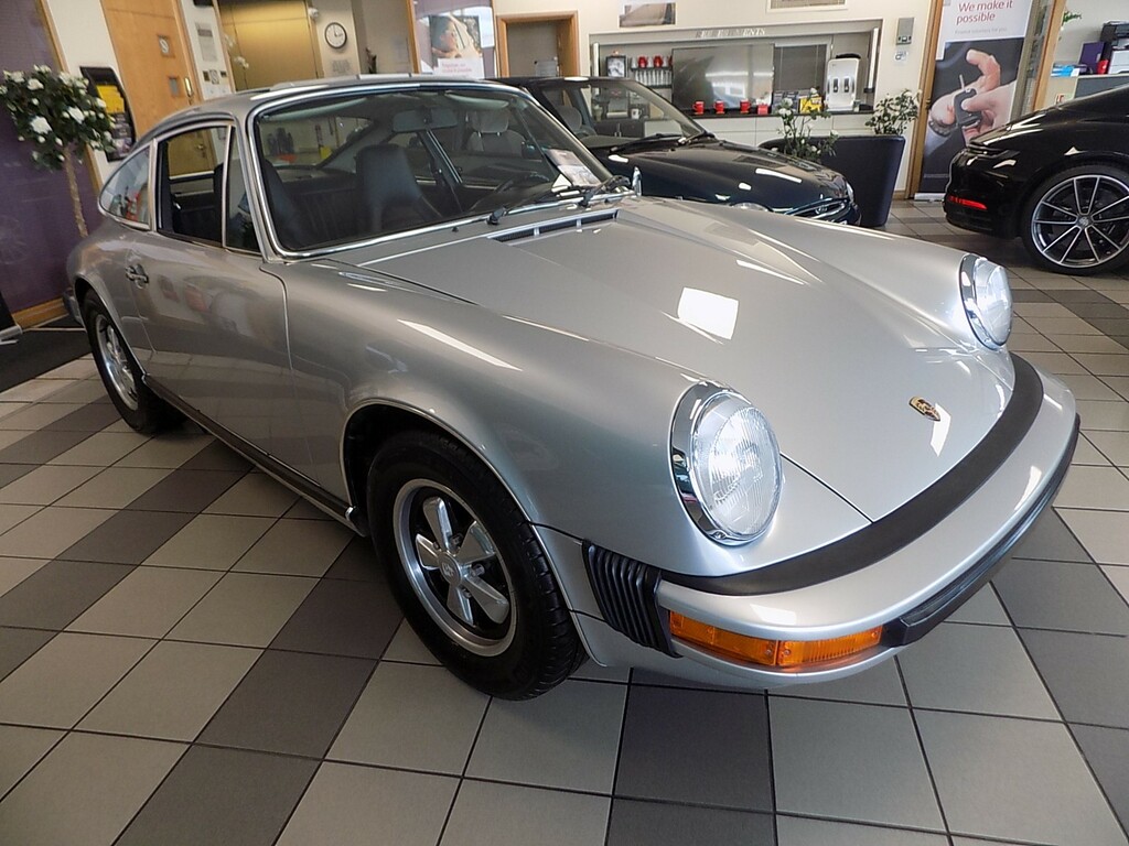 Porsche 911 911 Carrera S Silver #6