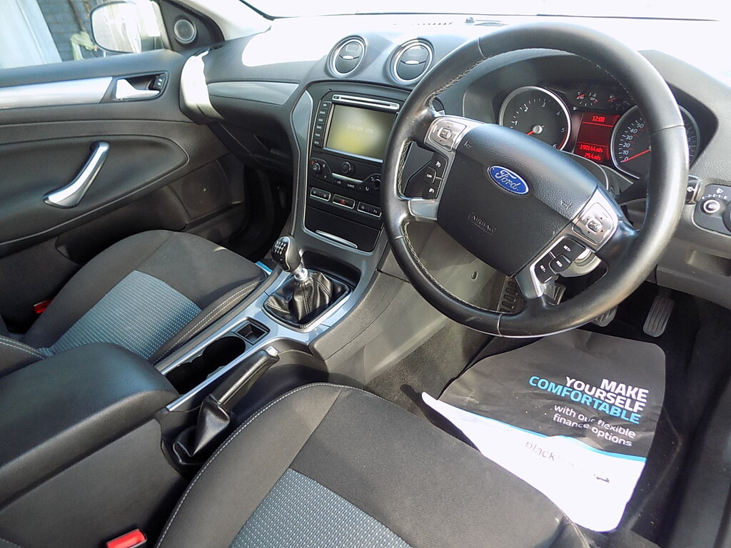 Ford Mondeo Zetec Business Edition Tdci NK63HVB Silver #2
