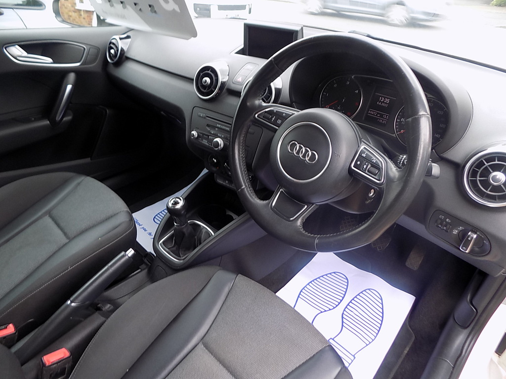 Audi A1 Tdi Sport AA14MAE White #2