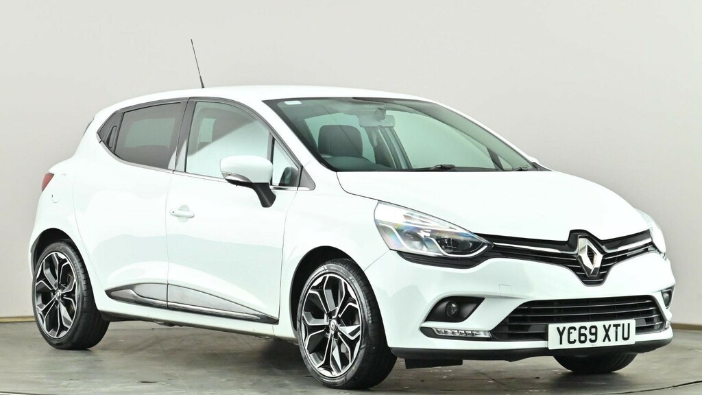 Renault Clio Iconic Tce White