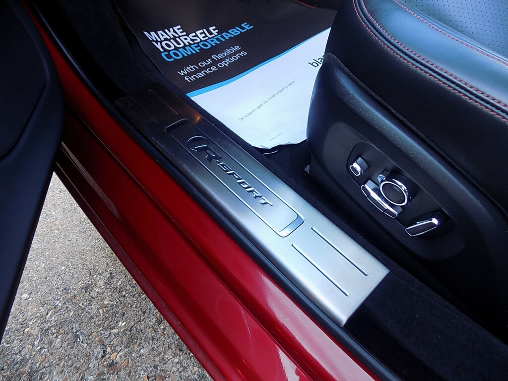 Jaguar XJ D V6 R-sport Red #4