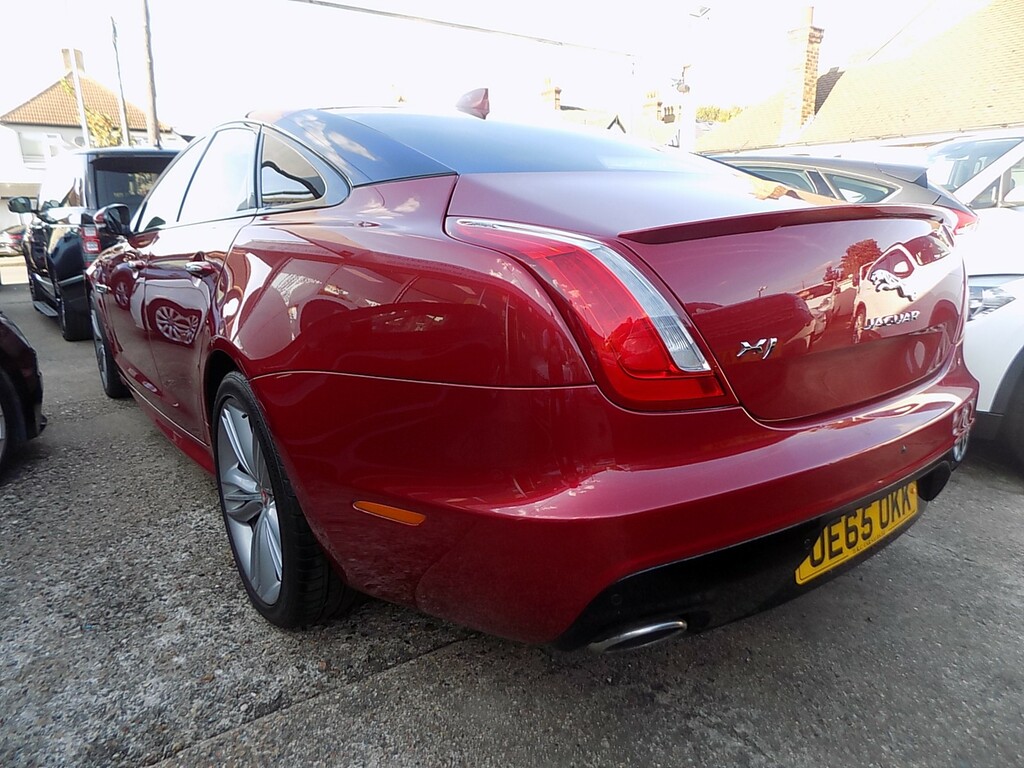 Jaguar XJ D V6 R-sport Red #5