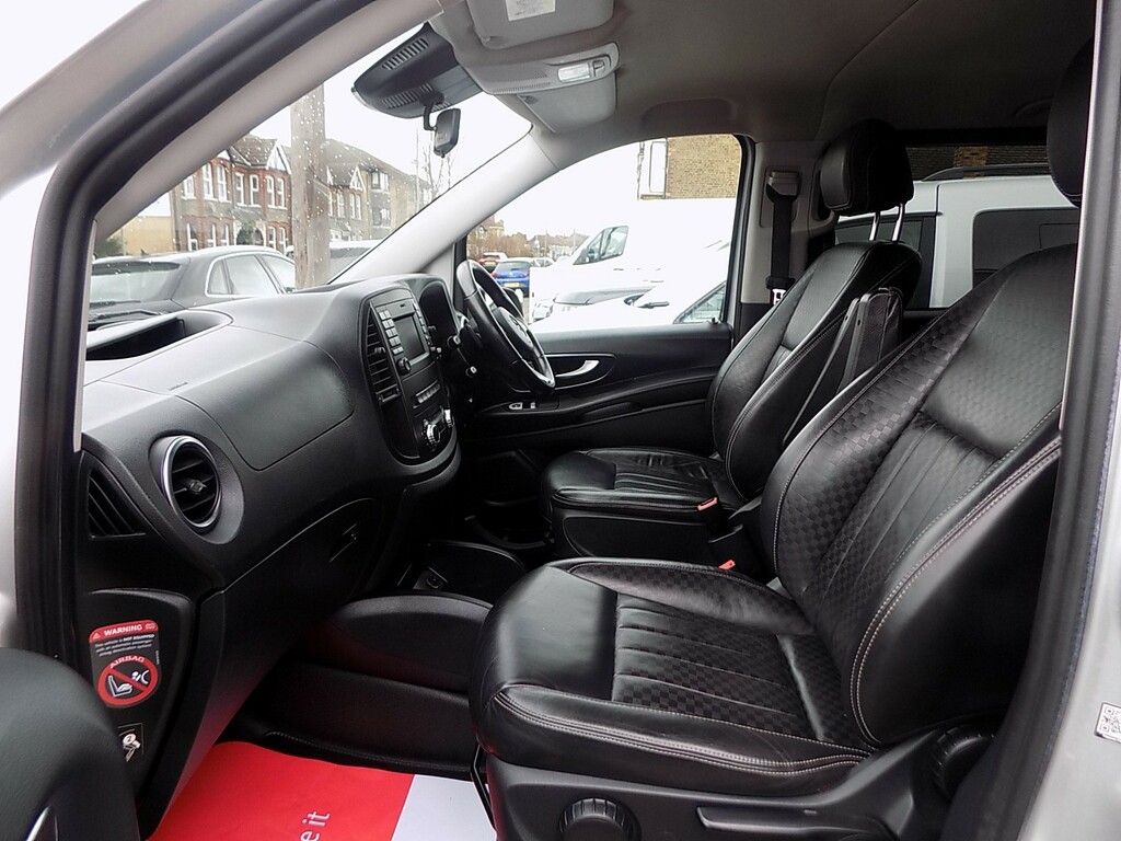 Mercedes-Benz Vito 119 Bluetec Sport #5