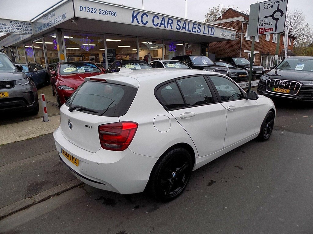 BMW 1 Series Sport GJ13TFZ White #4