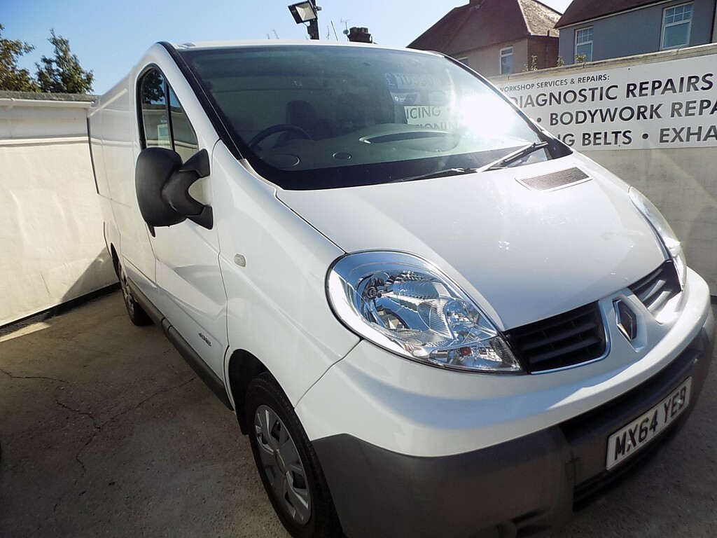 Renault Trafic Sl27 Sport Dci Sr Pv White