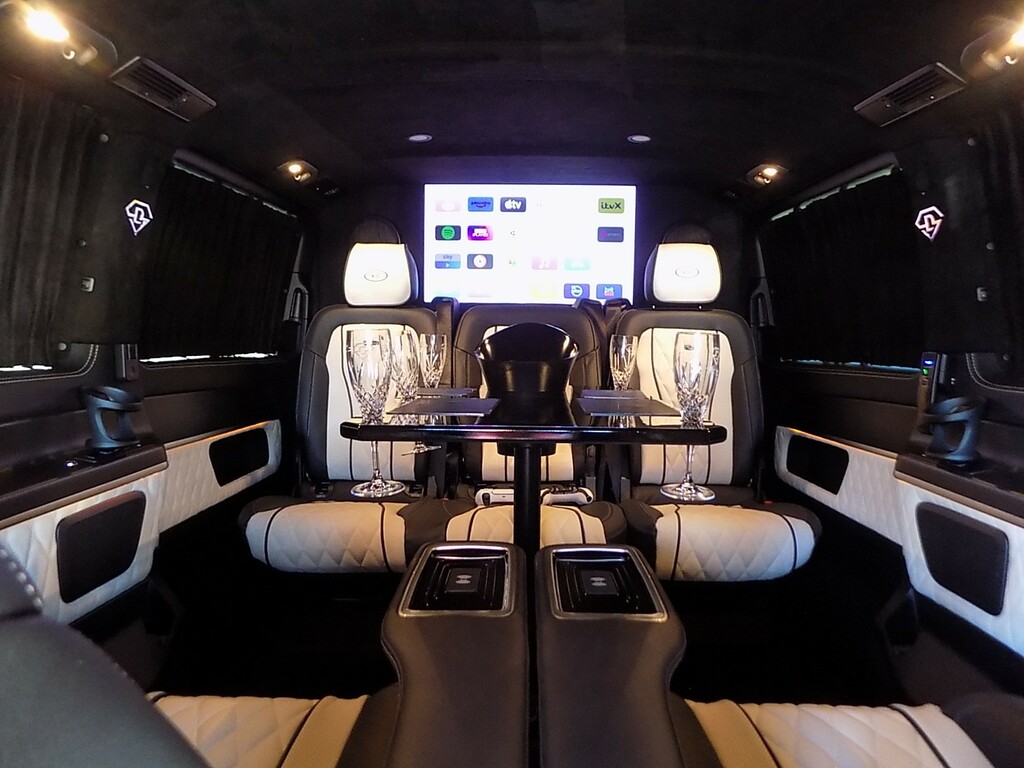 Mercedes-Benz V Class V Class Amg Line XL Black #2