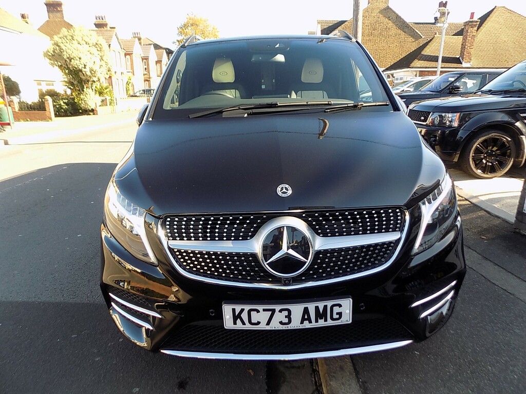 Mercedes-Benz V Class V Class Amg Line XL Black #3