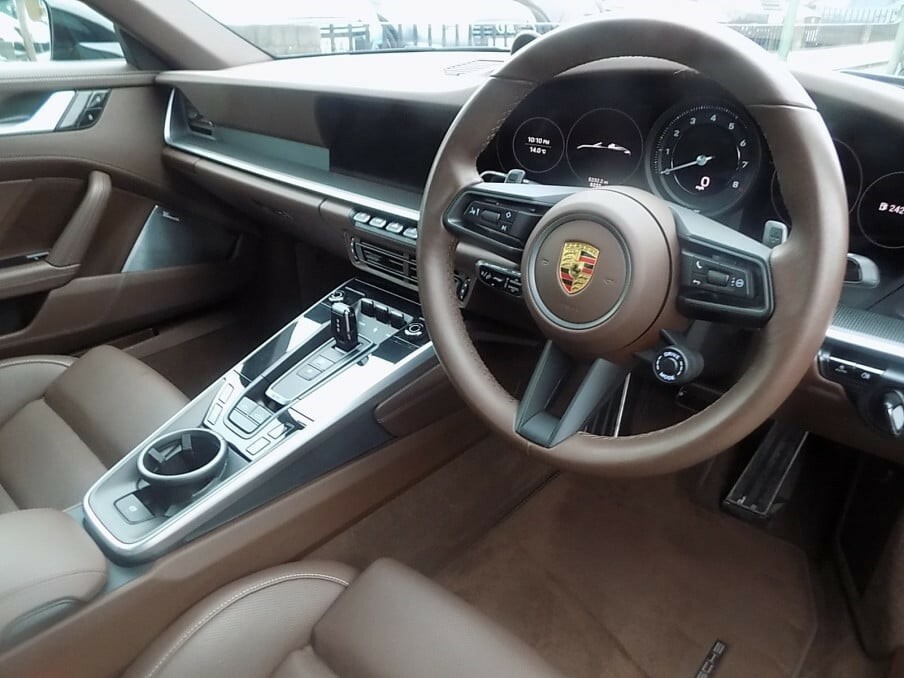 Porsche 911 Targa 4S Black
