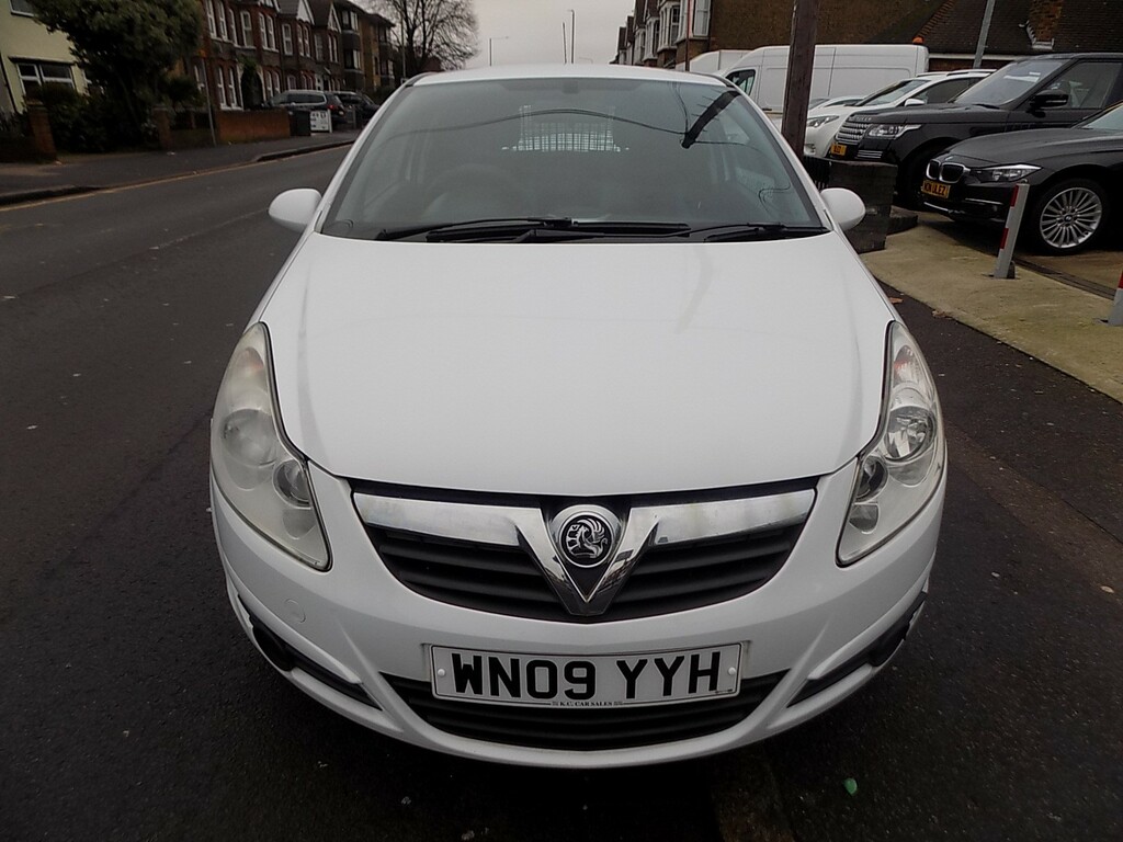Vauxhall Corsa Swb Cdv Cdti WN09YYH White #4