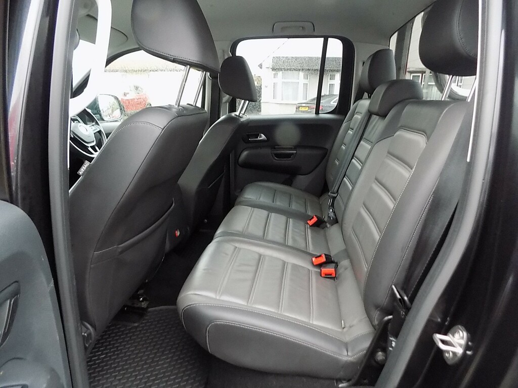 Volkswagen Amarok Dc V6 Tdi Highline 4Motion VN68OZA Black #5