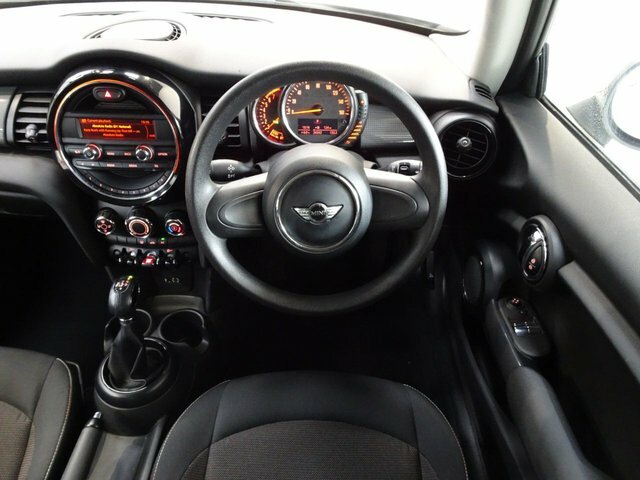 Mini Hatch 1.5 Cooper Hatchback Euro 6 Ss White #6
