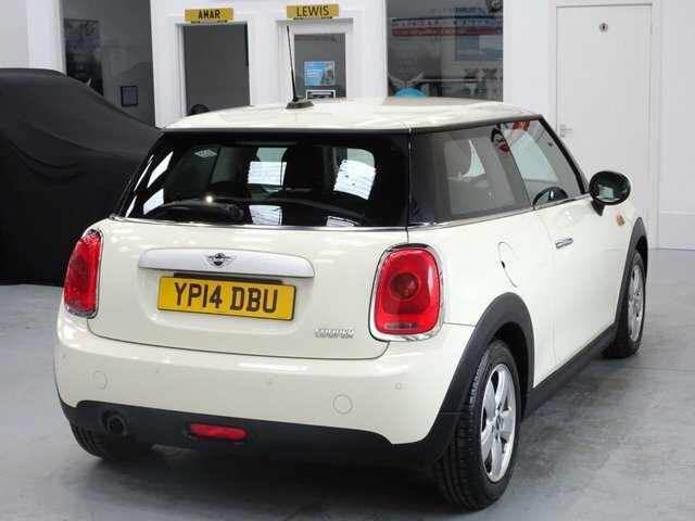 Mini Hatch 1.5 Cooper Hatchback Euro 6 Ss White #5