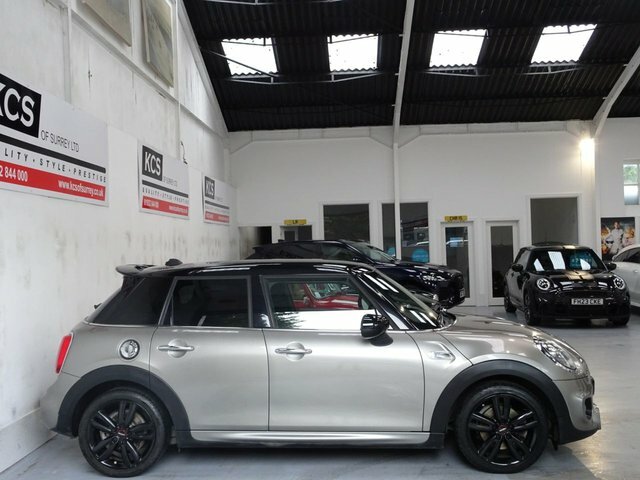 Mini Hatch 2.0 Cooper S Sport Hatchback Steptronic YG69EKK Silver #3