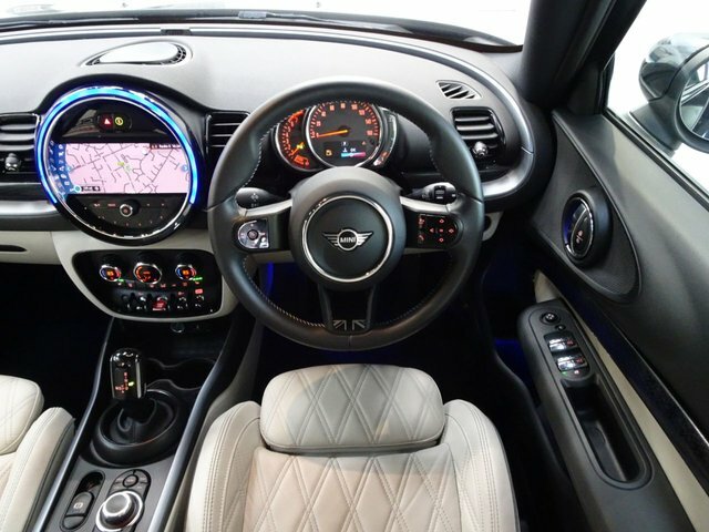 Mini Clubman 1.5 Cooper Exclusive Estate 6Dr Steptronic BX23WLP Black #6