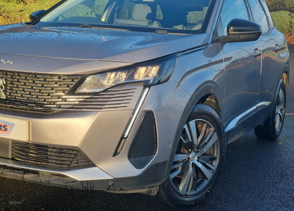 Peugeot 3008 1.5 Bluehdi Allure Premium WV22KKT Grey #2