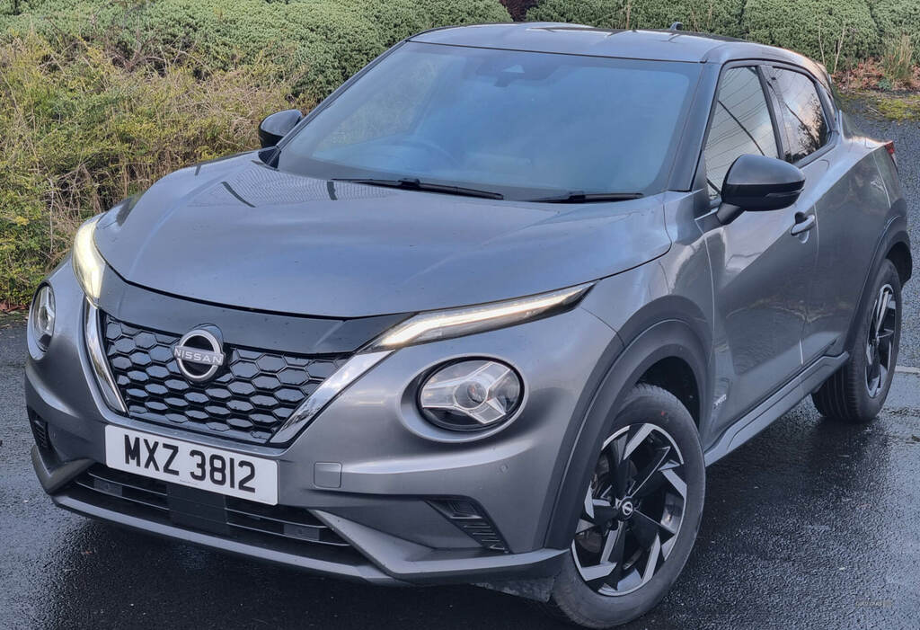 Nissan Juke 1.6 Hybrid N-connecta Grey