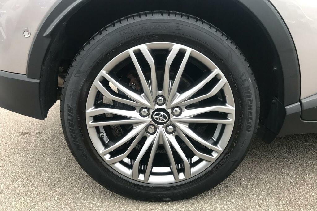 Toyota C-Hr 1.8 Vvt-h Excel Cvt Euro 6 Ss YL71HDV Silver #6
