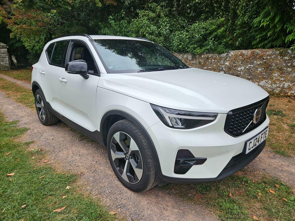 Volvo XC40 2.0 B3 Mhev Plus Dct Euro 6 Ss CJ24FTE White #2