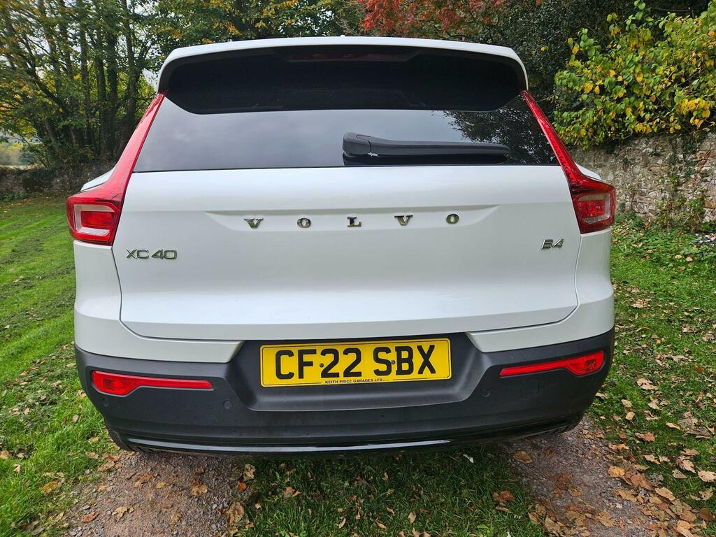 Volvo XC40 2.0 B4 Mhev Ultimate Dct Euro 6 Ss CF22SBX White #6