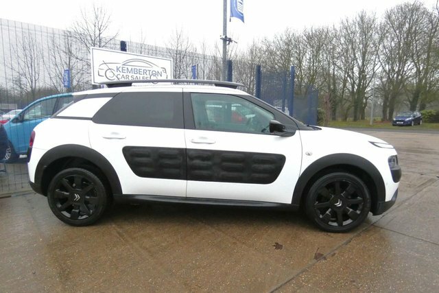 Citroen C4 Cactus 2015 1.6 Bluehdi Flair Hatchback LX65RYJ White #4