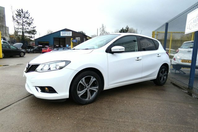 Nissan Pulsar 2015 1.5 Dci Acenta Hatchback Eu White #3