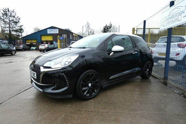 DS DS 3 2018 1.6 Bluehdi Connected Chic Hatchback Dies Black #3