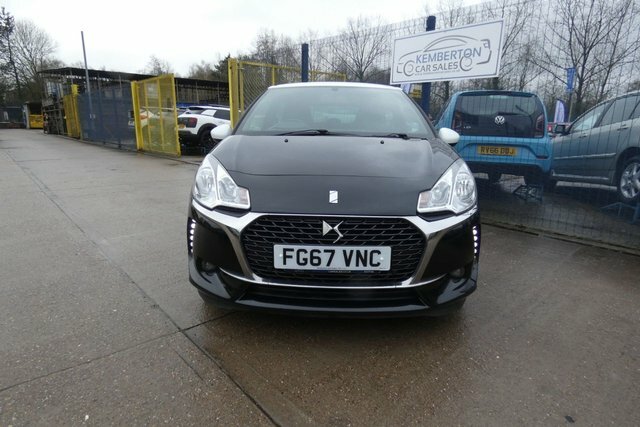 DS DS 3 2018 1.6 Bluehdi Connected Chic Hatchback Dies Black #2