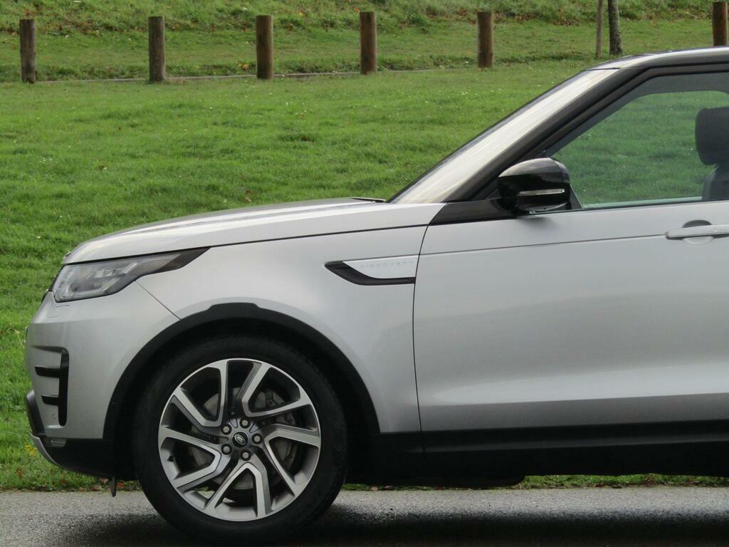 Land Rover Discovery .0 Sd V6 Hse Luxury 4Wd Euro 6 S S KS69APX Silver #2