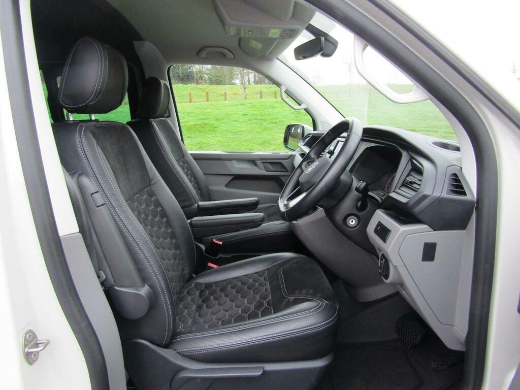 Volkswagen Transporter 2.0 Tdi T32 Highline Kombi Dsg Fwd Lwb High Roof E OW73DZH Grey #6