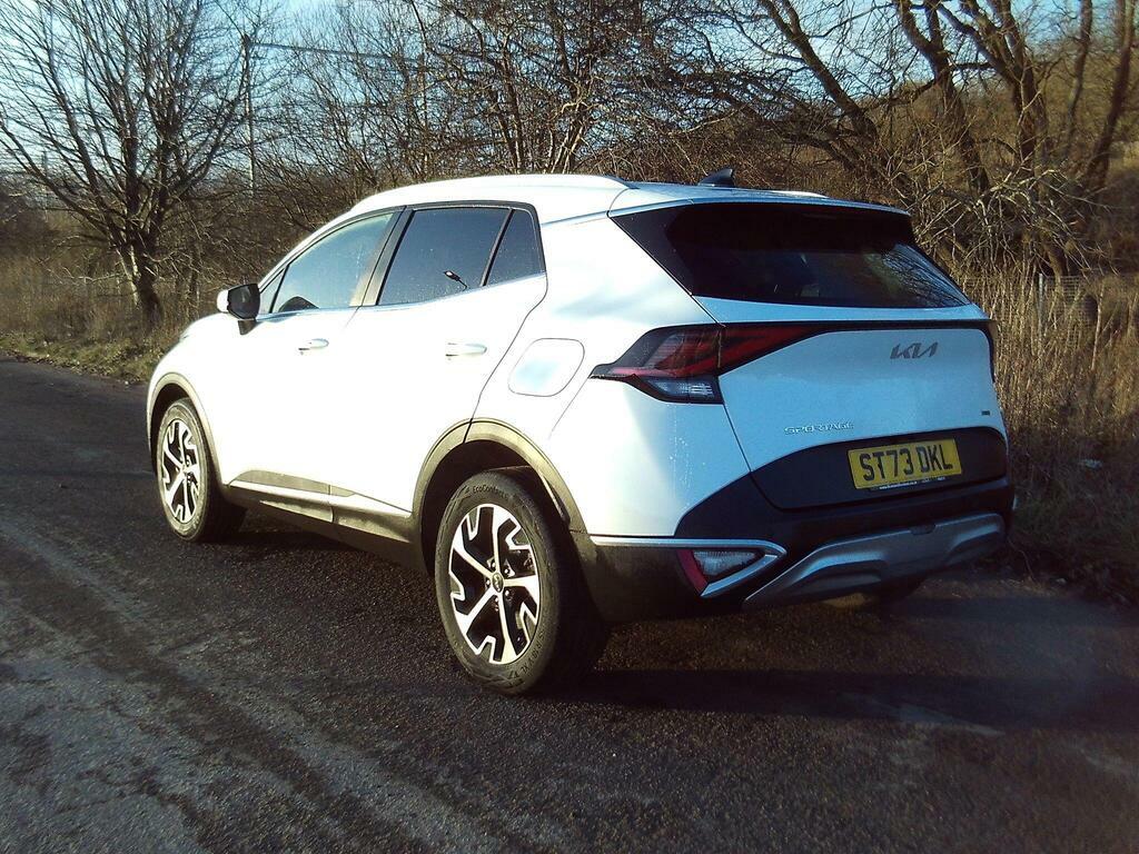 Kia Sportage 1.6 H T-gdi 3 Euro 6 S S ST73DKL White #6
