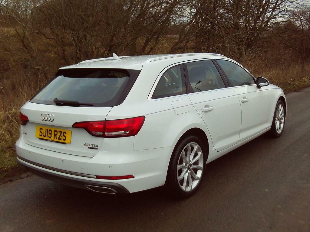 Audi A4 Avant 2.0 Tdi 40 Sport S Tronic Quattro Euro 6 S S SJ19RZS White #3