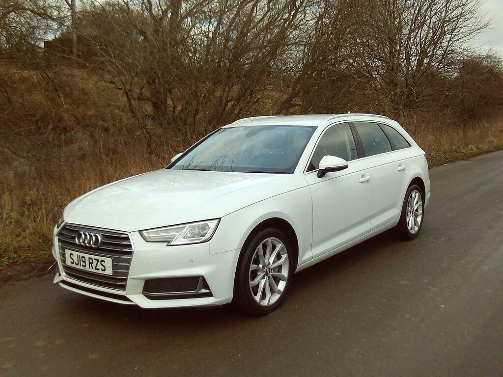 Audi A4 Avant 2.0 Tdi 40 Sport S Tronic Quattro Euro 6 S S White
