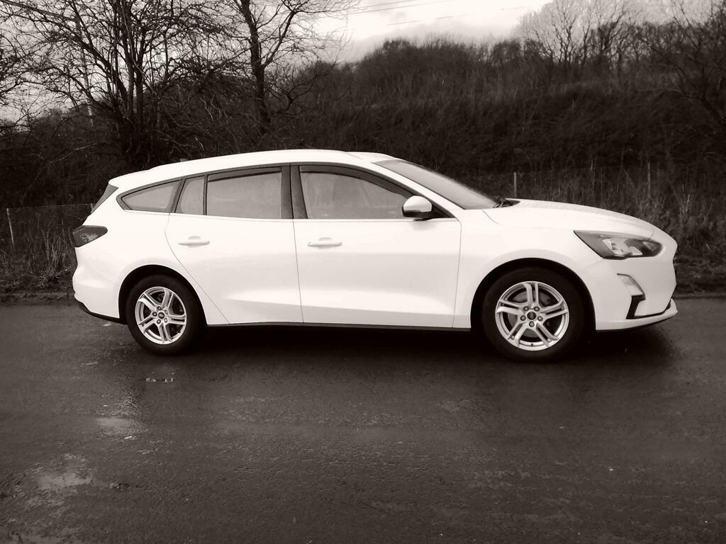 Ford Focus 1.0T Ecoboost Zetec Euro 6 S S SA71NTD White #2