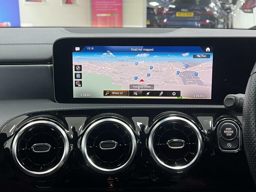 Mercedes-Benz CLA Class 1.3 Cla180 Amg Line Coupe 7G-dct Euro 6 Ss White