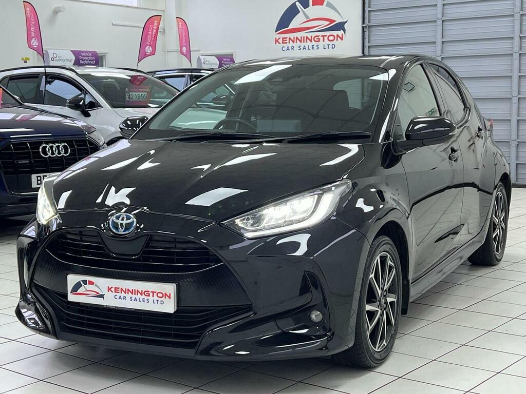 Toyota Yaris 1.5 Vvt-h Design E-cvt Euro 6 Ss EF72YMO Black #6