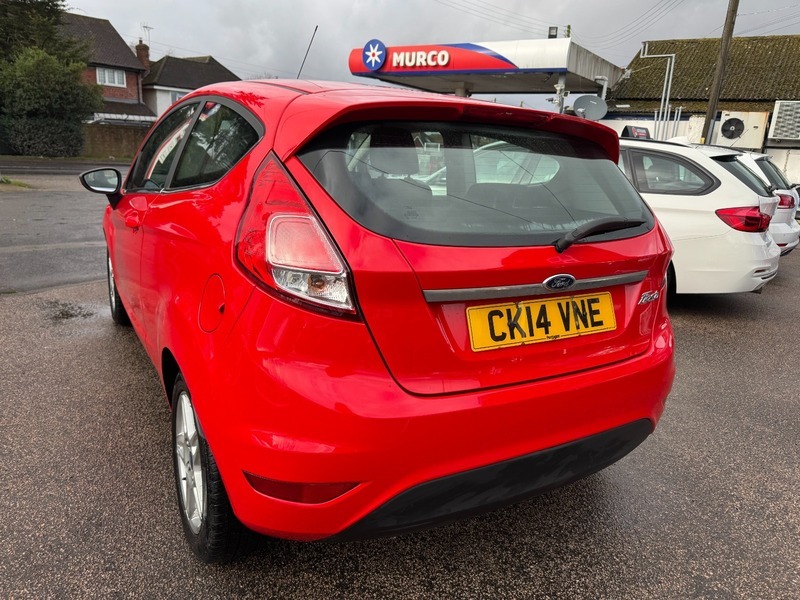 Ford Fiesta Zetec Red #6