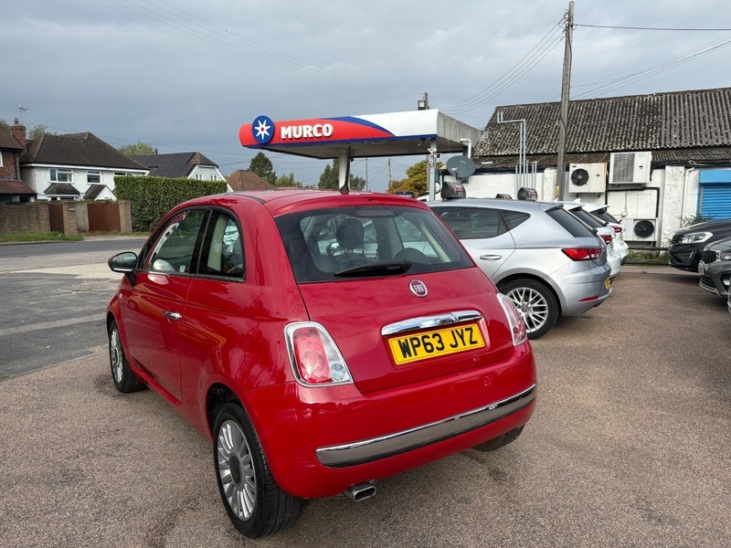 Fiat 500 Lounge WP63JYZ Red #4