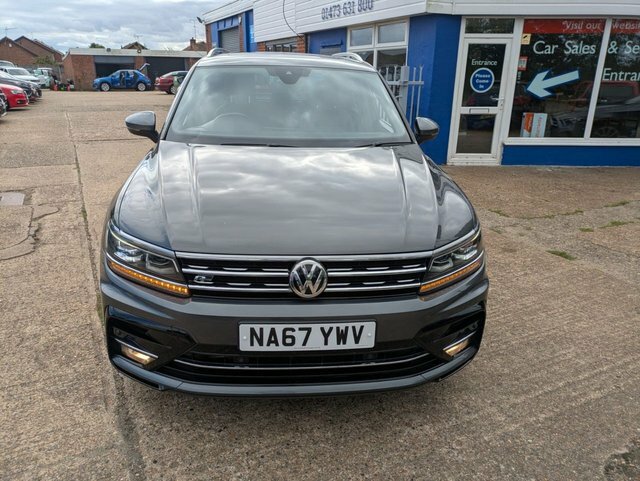 Volkswagen Tiguan 2.0 Tdi R-line Suv Dsg 4Motion Euro 6 NA67YWV Grey #2