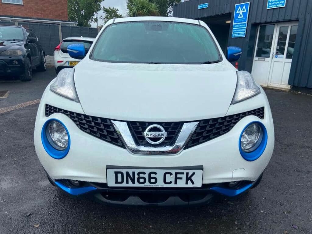 Nissan Juke N-connecta Dci DN66CFK White #2