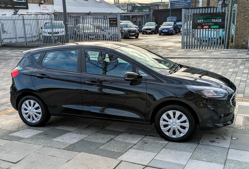 Ford Fiesta Hatchback 1.0 Fiesta Trend 1.0L Ecoboost 10 BJ72DTU Black #5