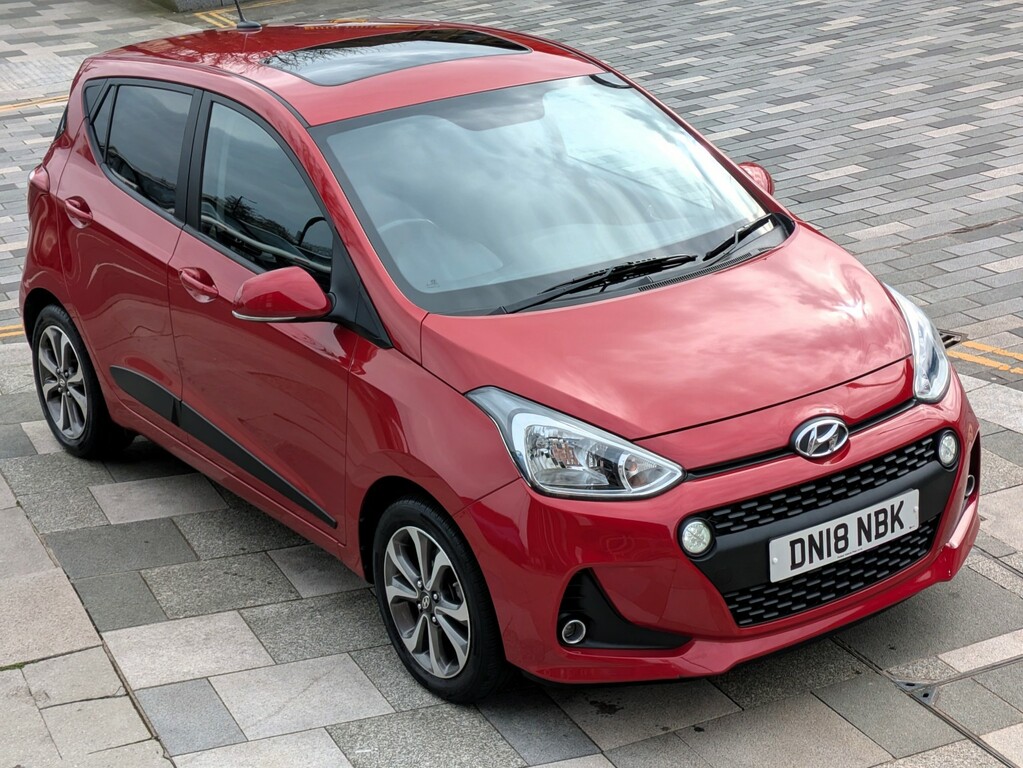 Hyundai I10 Hatchback 1.2 I10 Prem Se 1.2 At My17 201818 DN18NBK Red #2