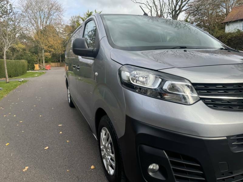 Vauxhall Vivaro 2900 1.5D 100Ps Dynamic H1 Van - 2019 69 DV69KNL Grey #4