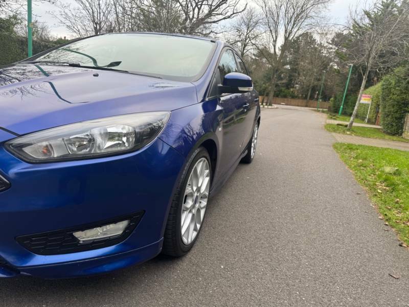 Ford Focus 1.5 Tdci 120 St-line - 2017 17 SD17CFF Blue #5