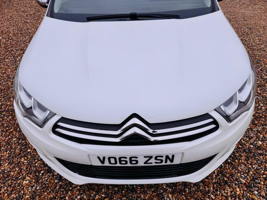 Citroen C4 1.2 Puretech Flair Eat6 Euro 6 Ss VO66ZSN White #2