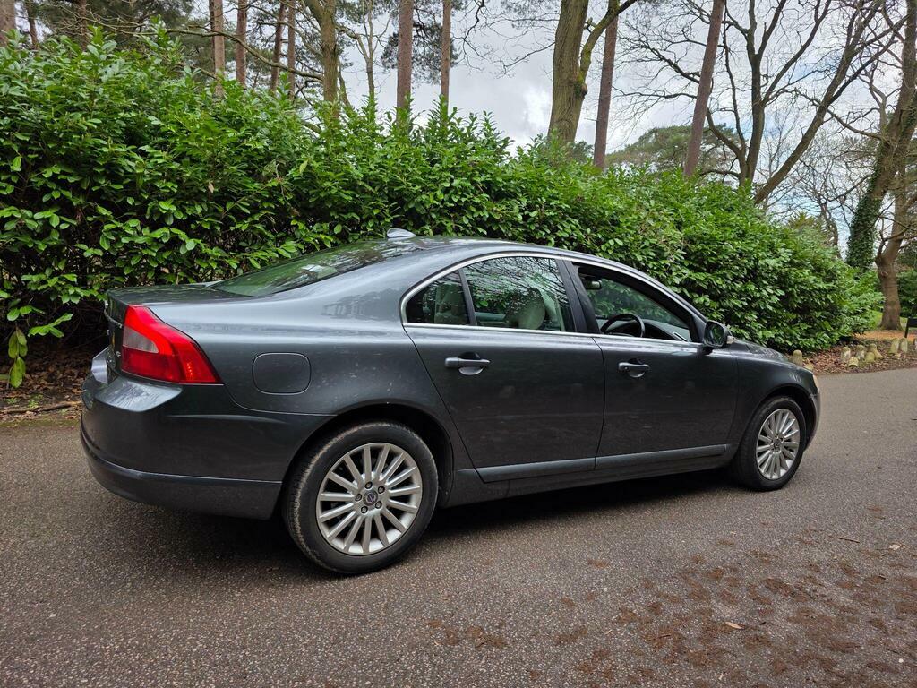 Volvo S80 T Se Lux Red #35